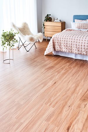 Genero-Deluxe-Queensland-Blackbutt-(1).jpg