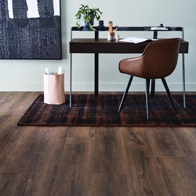 Plantino-Laminate-Fraser-Clifford-Oak_Ghadamian-Milan-Black-Orange-155x225_Opt-RGB_SQ.jpg